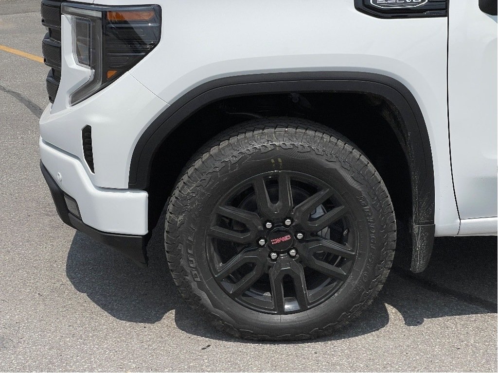 2025 GMC Sierra 1500 in Joliette, Quebec - 7 - w1024h768px