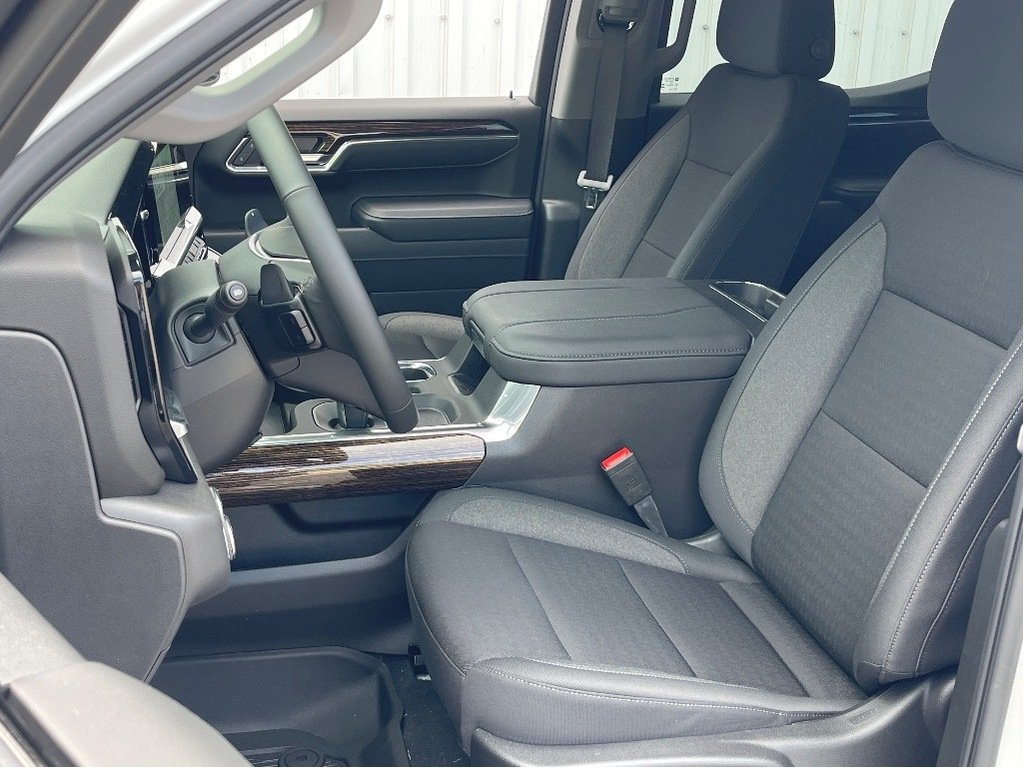 2025 GMC Sierra 1500 in Joliette, Quebec - 9 - w1024h768px