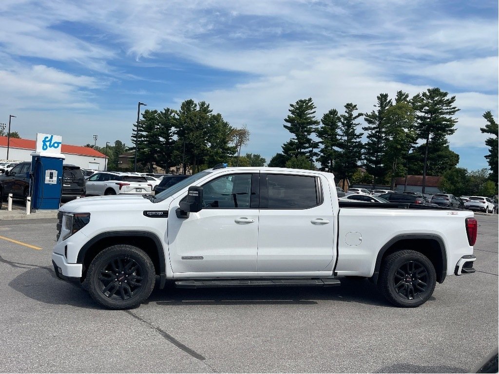 2025 GMC Sierra 1500 in Joliette, Quebec - 3 - w1024h768px