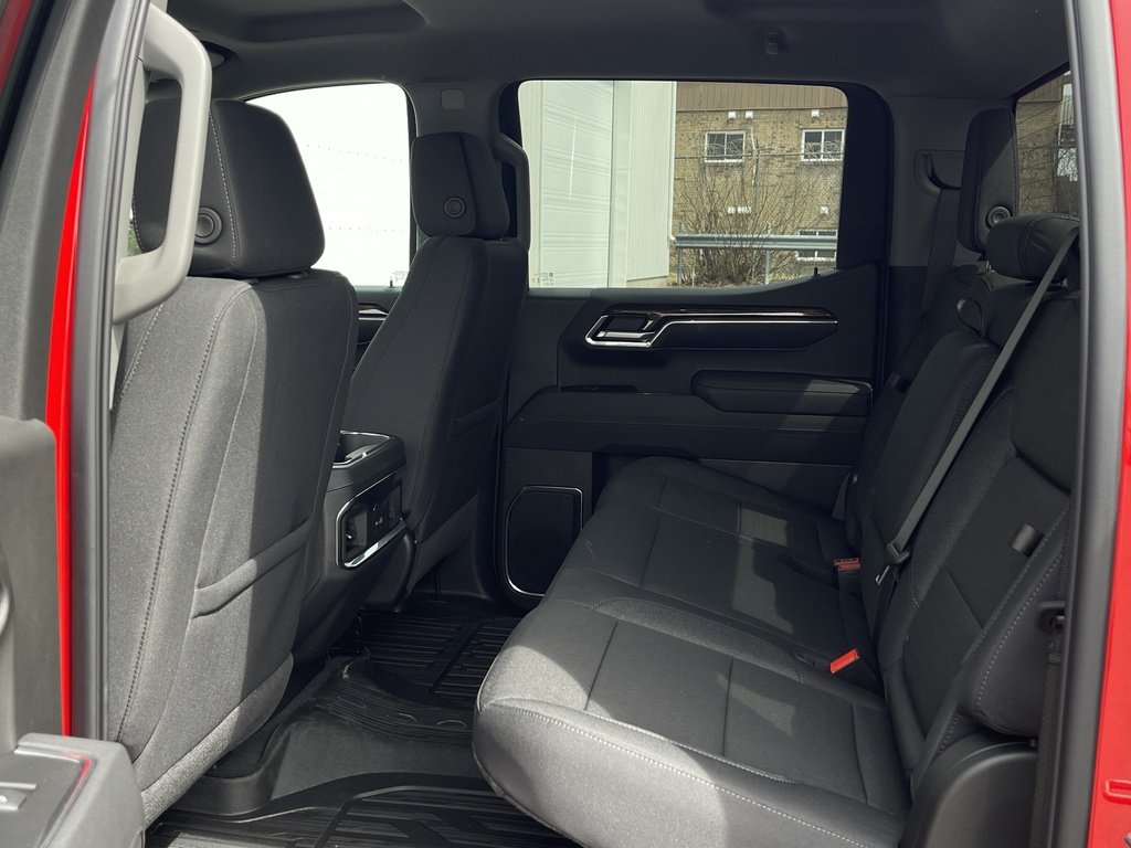 2026 GMC Sierra 1500 in Joliette, Quebec - 9 - w1024h768px