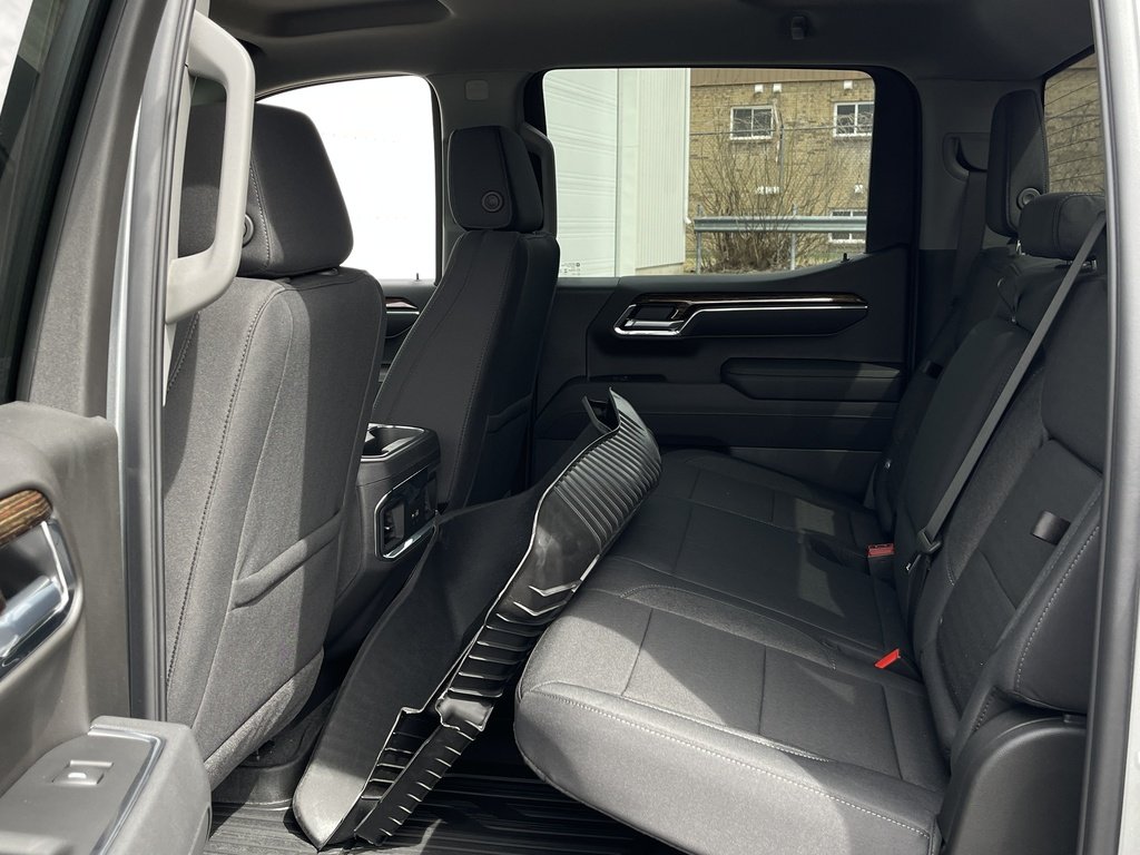 GMC Sierra 1500  2026 à Joliette, Québec - 9 - w1024h768px