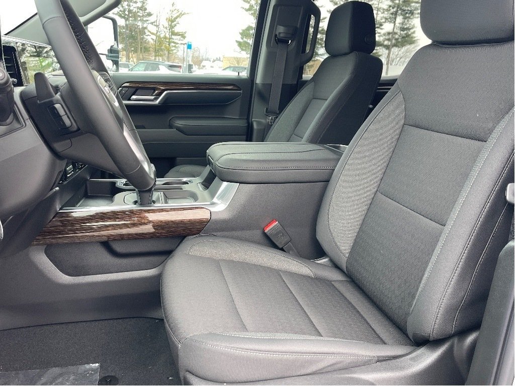 2026 GMC Sierra 1500 in Joliette, Quebec - 9 - w1024h768px