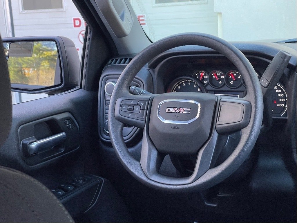 2026 GMC Sierra 1500 in Joliette, Quebec - 14 - w1024h768px