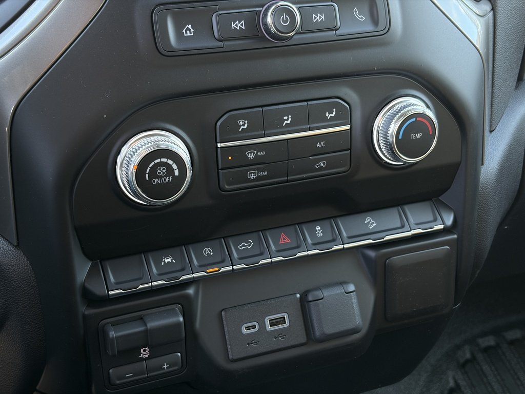 2026 GMC Sierra 1500 in Joliette, Quebec - 16 - w1024h768px
