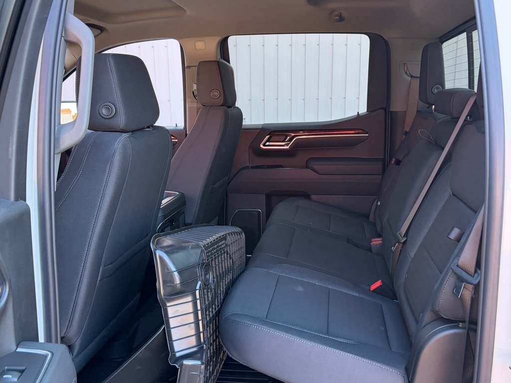 2026 GMC Sierra 1500 in Joliette, Quebec - 9 - w1024h768px