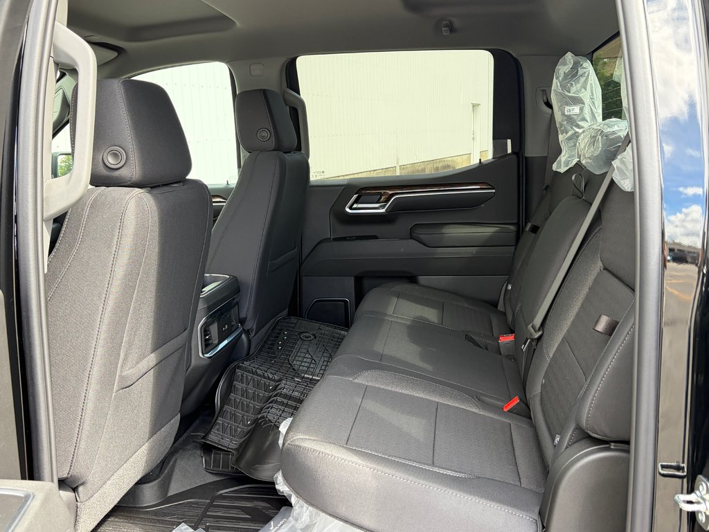 GMC Sierra 1500  2026 à Joliette, Québec - 10 - w1024h768px