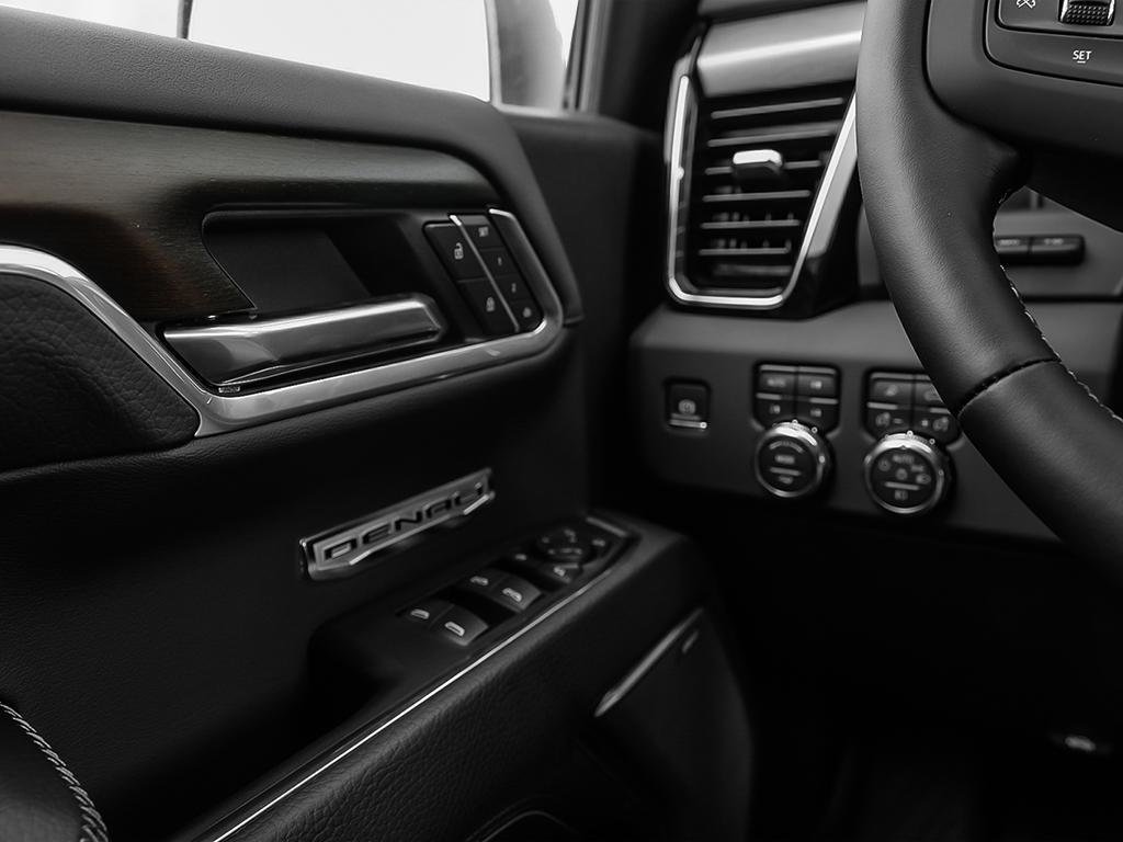 2026 GMC Sierra 1500 in Joliette, Quebec - 14 - w1024h768px