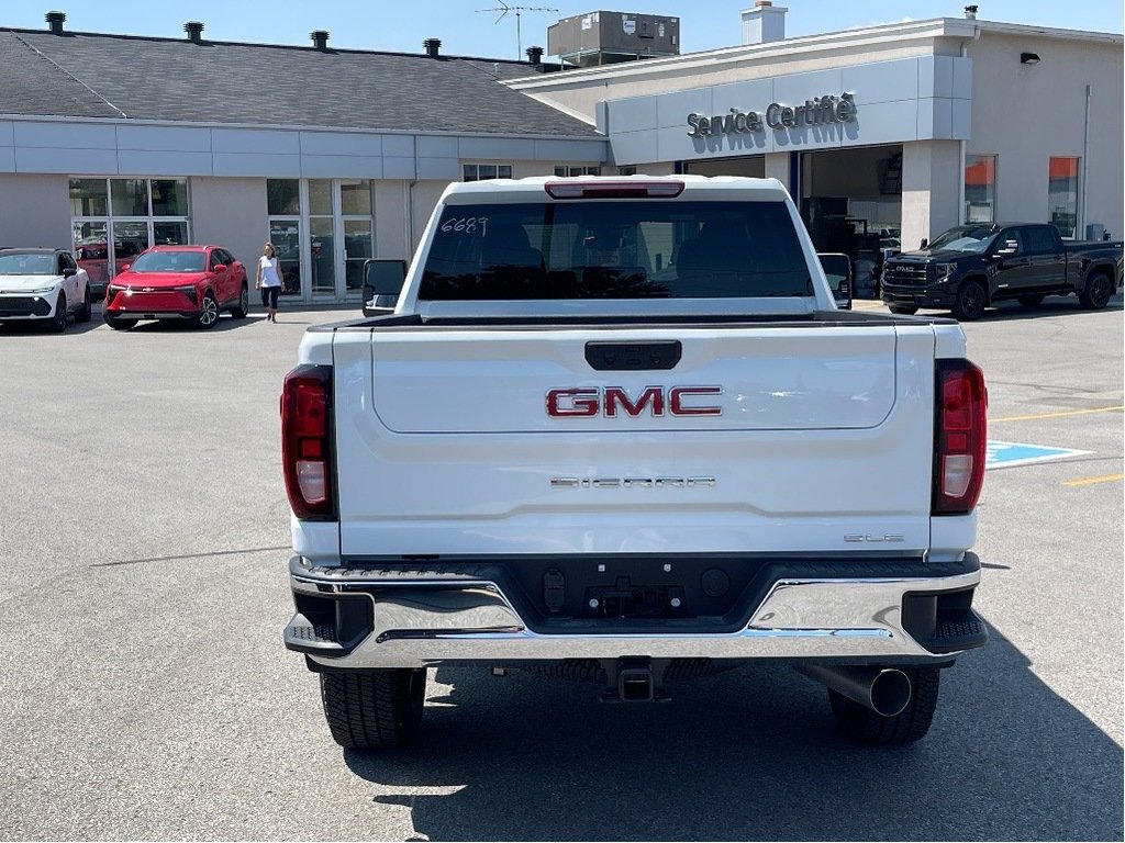 2024 GMC Sierra 2500 HD in Joliette, Quebec - 5 - w1024h768px