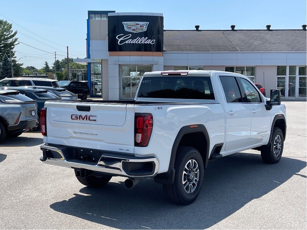 2024 GMC Sierra 2500 HD in Joliette, Quebec - 4 - w1024h768px