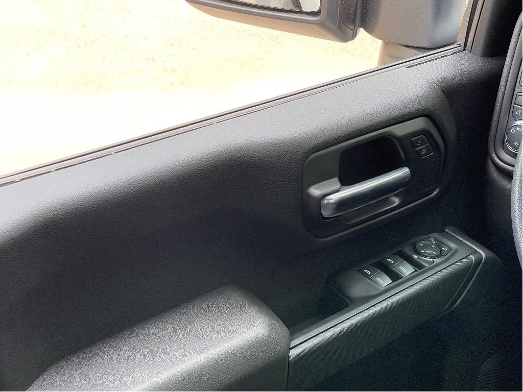 2025 GMC Sierra 2500 HD in Joliette, Quebec - 12 - w1024h768px