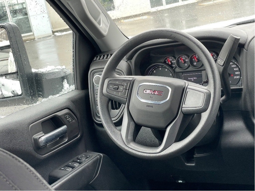 2025 GMC Sierra 2500 HD in Joliette, Quebec - 13 - w1024h768px
