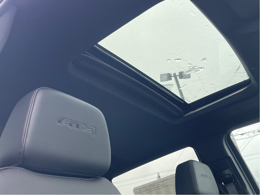 GMC Sierra 2500 HD  2026 à Joliette, Québec - 8 - w1024h768px