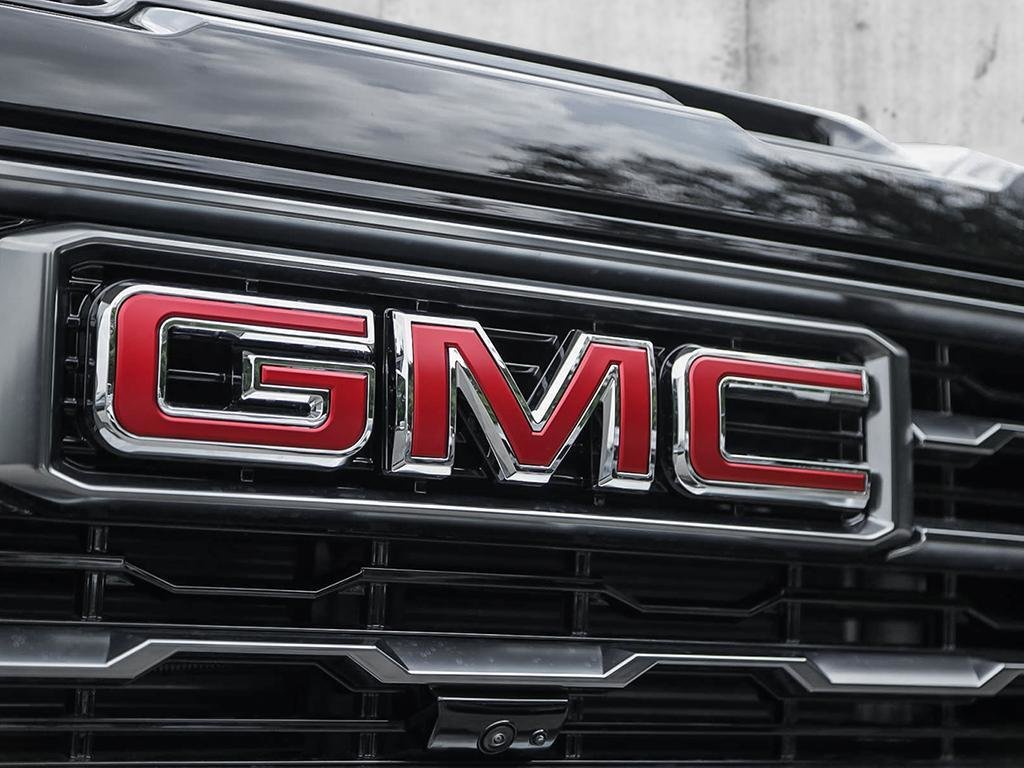 2026 GMC Sierra 2500 HD in Joliette, Quebec - 8 - w1024h768px