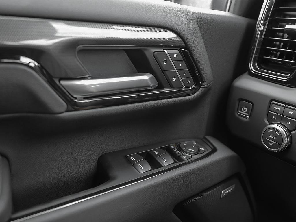2026 GMC Sierra 2500 HD in Joliette, Quebec - 15 - w1024h768px