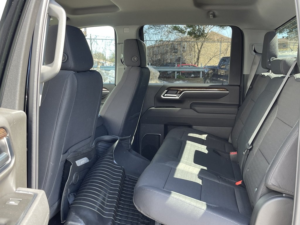 GMC Sierra 2500 HD  2026 à Joliette, Québec - 9 - w1024h768px