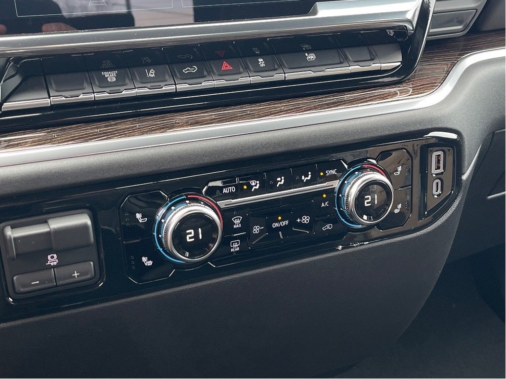 2026 GMC Sierra 2500 HD in Joliette, Quebec - 17 - w1024h768px