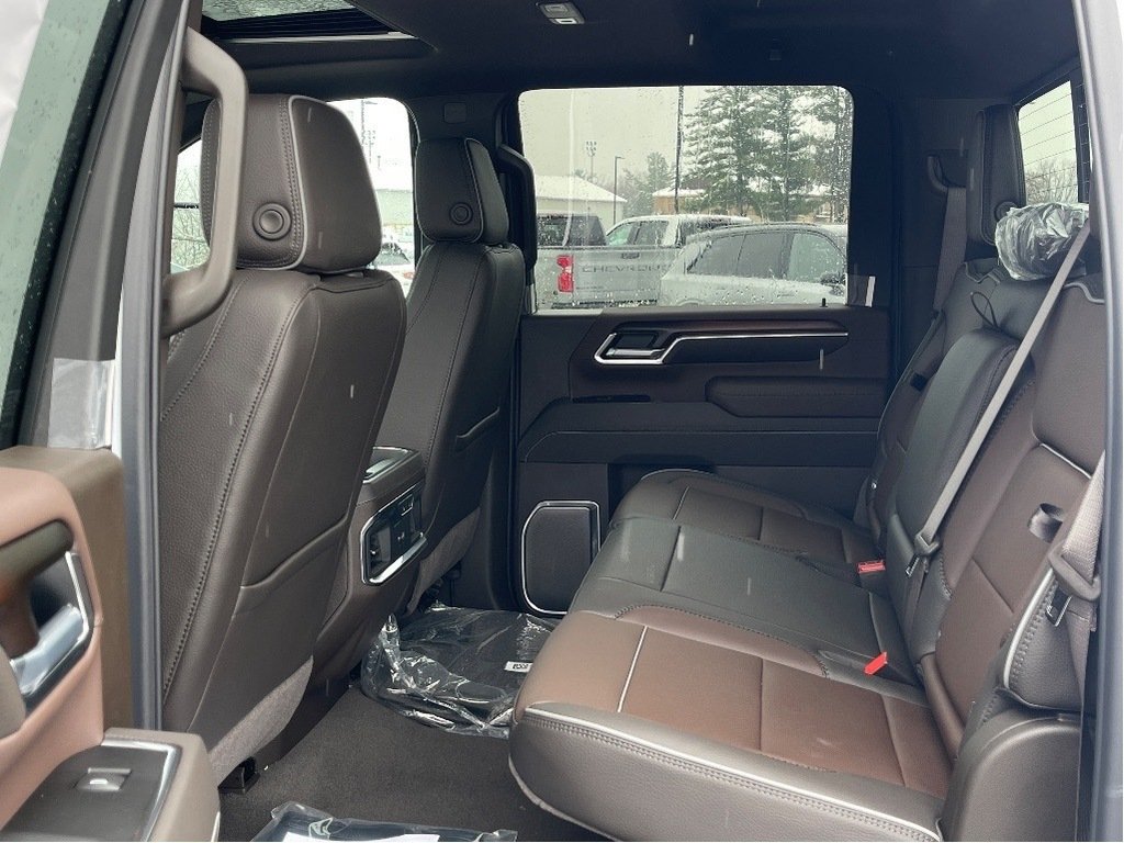 2026 GMC Sierra 2500 HD in Joliette, Quebec - 11 - w1024h768px