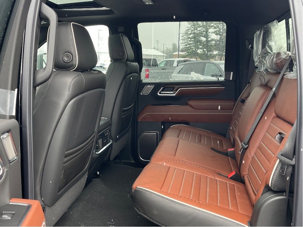 2026 GMC Sierra 2500 HD in Joliette, Quebec - 12 - w1024h768px