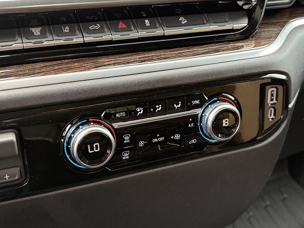 2026 GMC Sierra 2500 HD in Joliette, Quebec - 16 - w1024h768px