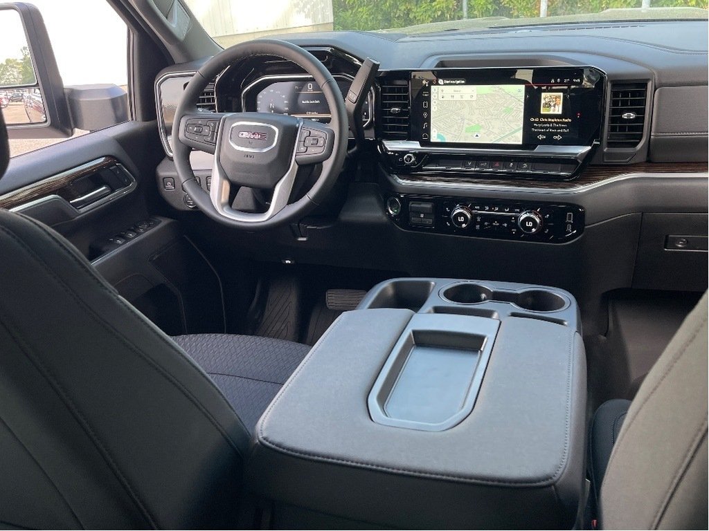 2025 GMC Sierra 2500HD in Joliette, Quebec - 11 - w1024h768px