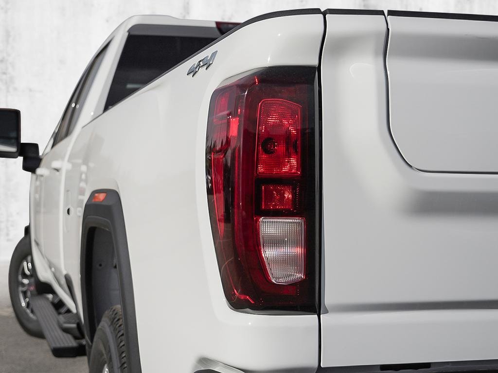 2025 GMC Sierra 3500 HD in Joliette, Quebec - 10 - w1024h768px
