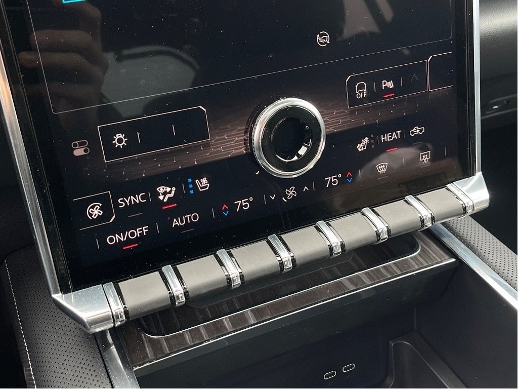 2025 GMC Sierra EV in Joliette, Quebec - 18 - w1024h768px