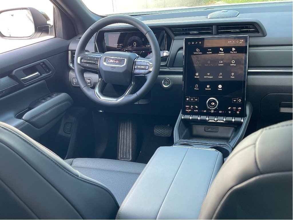 2026 GMC Terrain in Joliette, Quebec - 12 - w1024h768px