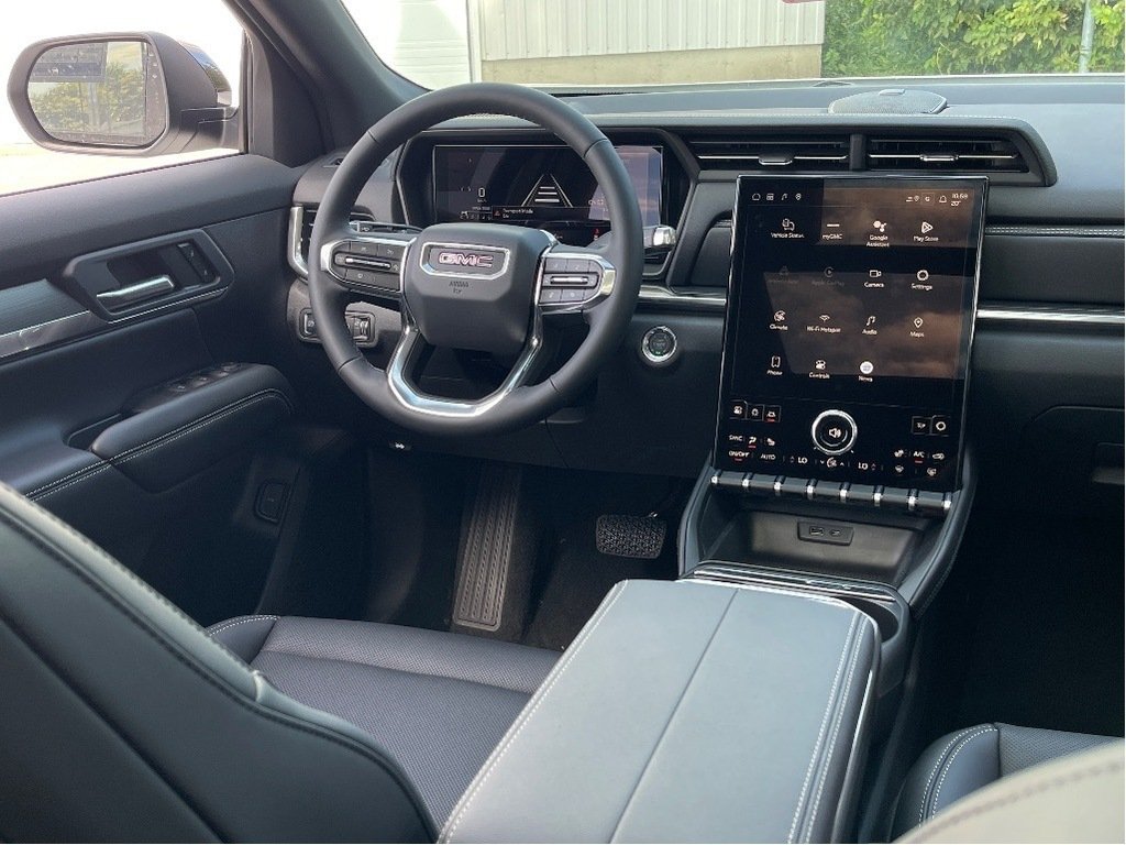 2026 GMC Terrain in Joliette, Quebec - 12 - w1024h768px