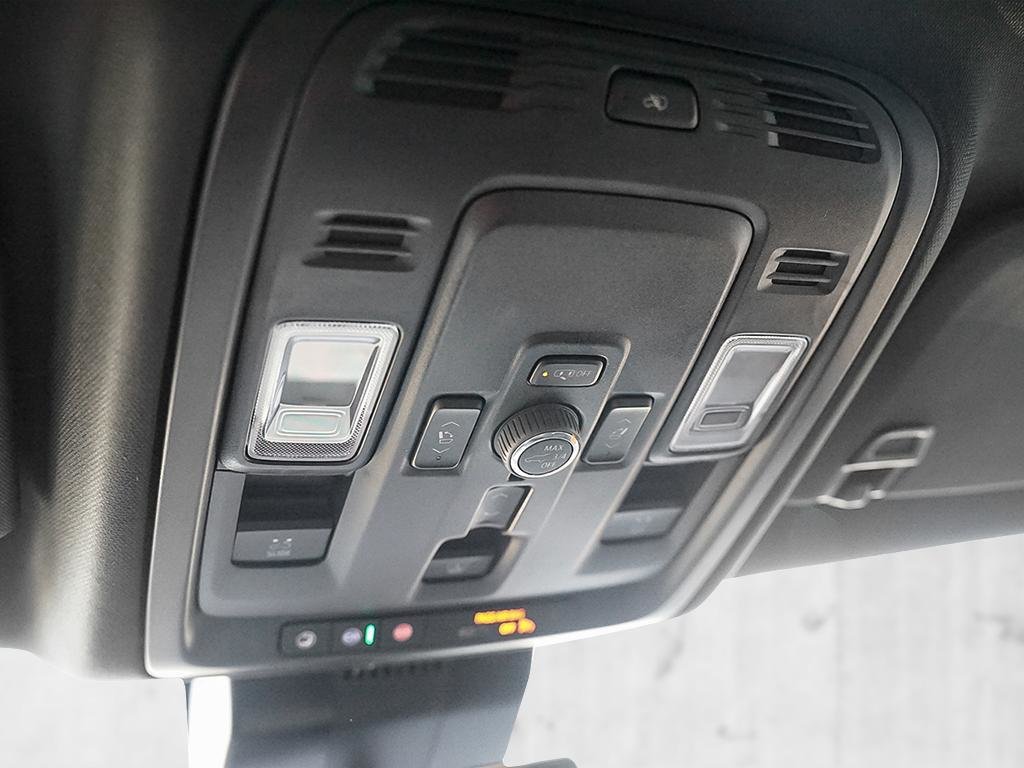 GMC Yukon XL  2026 à Joliette, Québec - 19 - w1024h768px