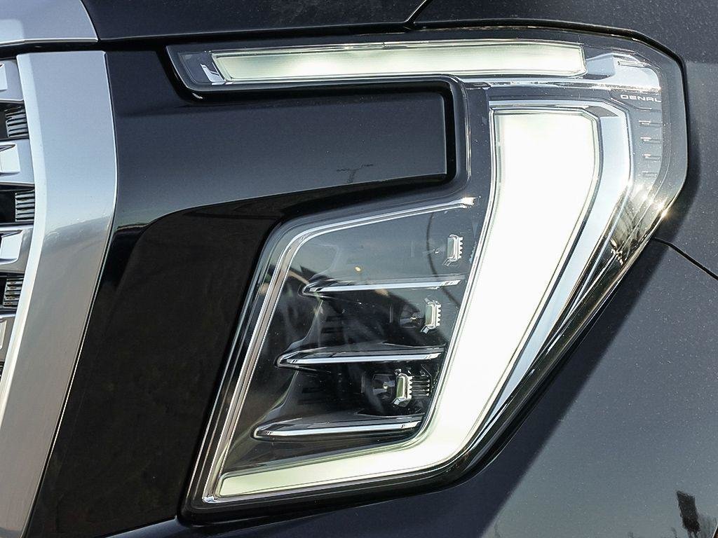 GMC Yukon XL  2026 à Joliette, Québec - 10 - w1024h768px