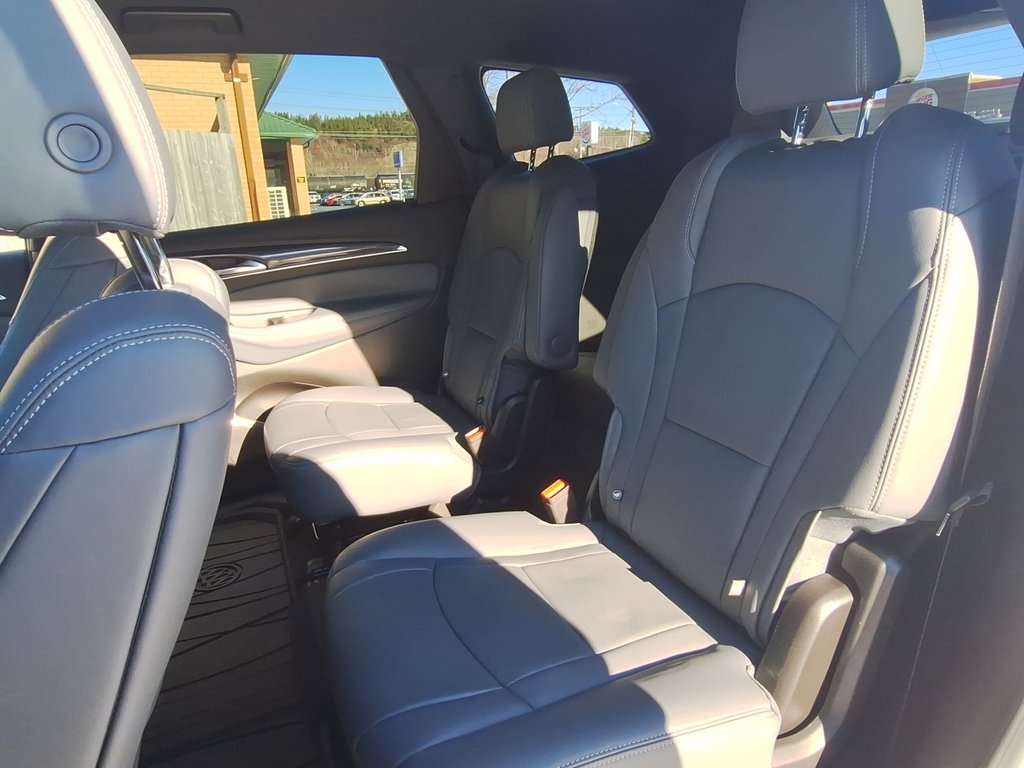 2024 Buick ENCLAVE ESSENCE | Cam | USB | Warranty to 2030 in Saint John, New Brunswick - 32 - w1024h768px