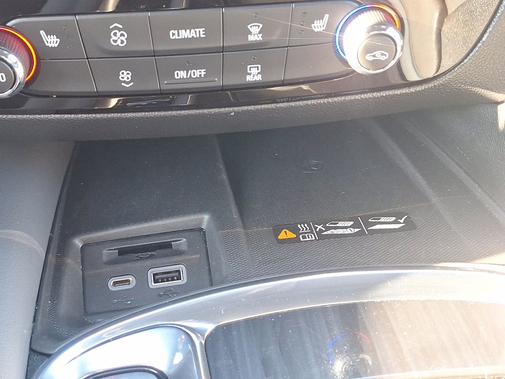 2024 Buick ENCLAVE ESSENCE | Cam | USB | Warranty to 2030 in Saint John, New Brunswick - 28 - w1024h768px