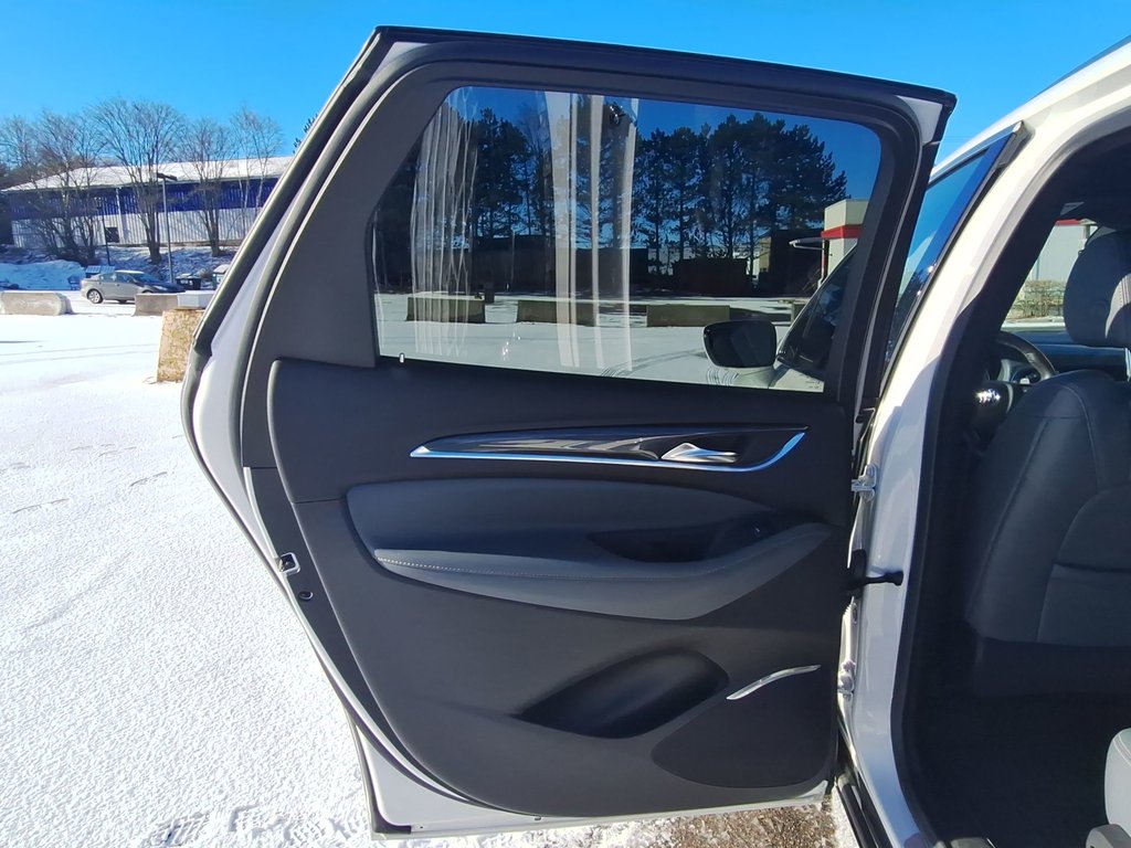 2024 Buick ENCLAVE ESSENCE | Cam | USB | Warranty to 2030 in Saint John, New Brunswick - 35 - w1024h768px