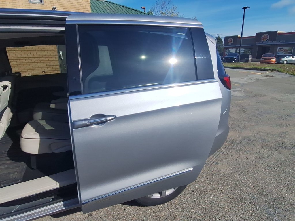 Chrysler Pacifica Limited | DVD | Roof | Nav | Cam | USB 2019 à Saint John, Nouveau-Brunswick - 35 - w1024h768px