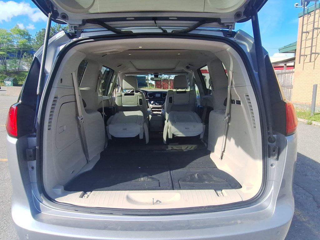 Chrysler Pacifica Limited | DVD | Roof | Nav | Cam | USB 2019 à Saint John, Nouveau-Brunswick - 37 - w1024h768px