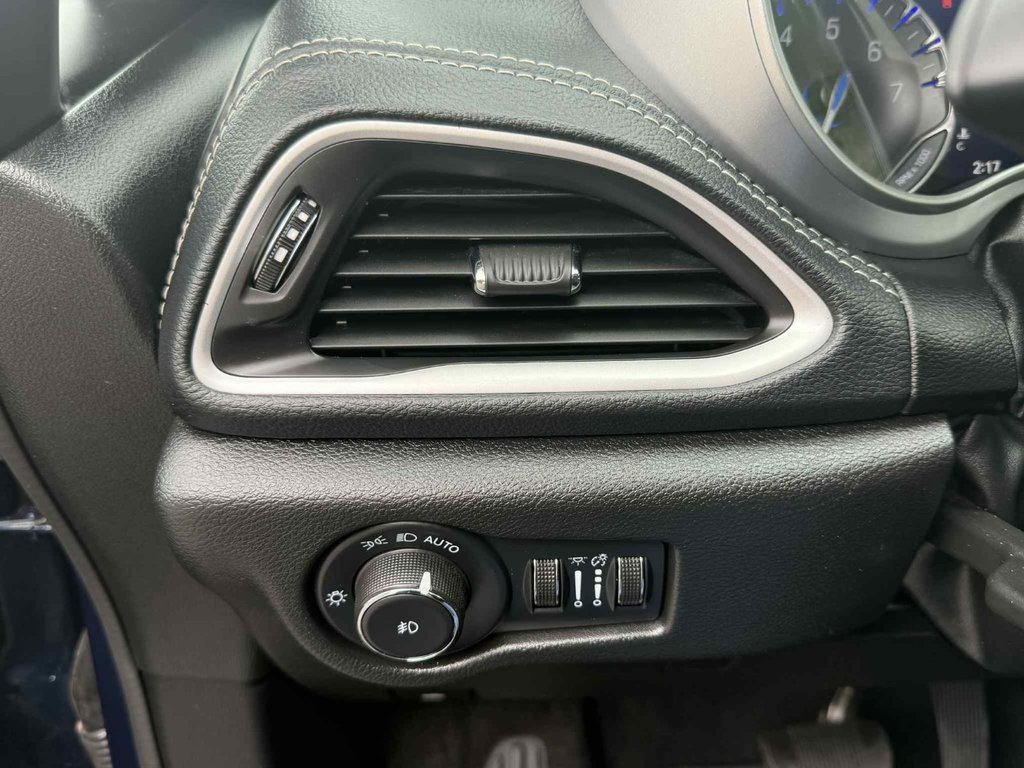 2022 Chrysler Pacifica in Antigonish, Nova Scotia - 21 - w1024h768px