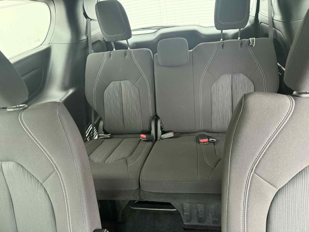 2022 Chrysler Pacifica in Antigonish, Nova Scotia - 12 - w1024h768px