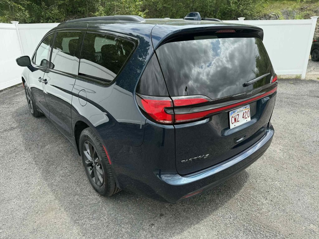 2022 Chrysler Pacifica in Antigonish, Nova Scotia - 5 - w1024h768px