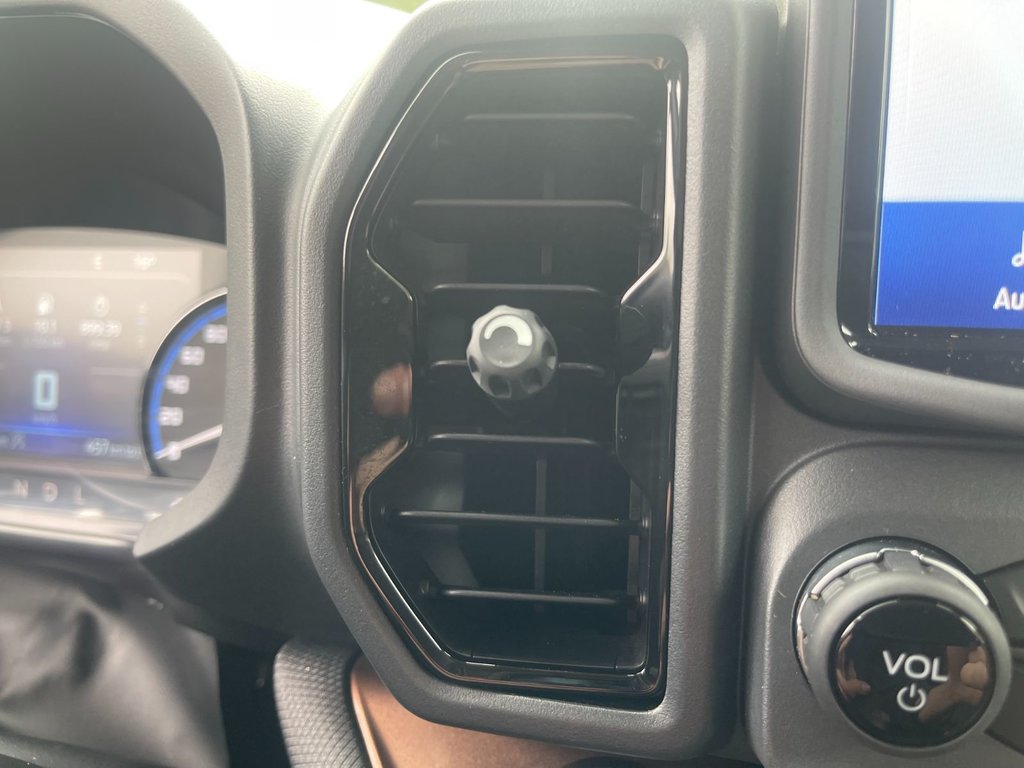 2022 Ford BRONCO SPORT Outer Banks | SunRoof | Cam | Warranty to 2027 in Saint John, New Brunswick - 26 - w1024h768px