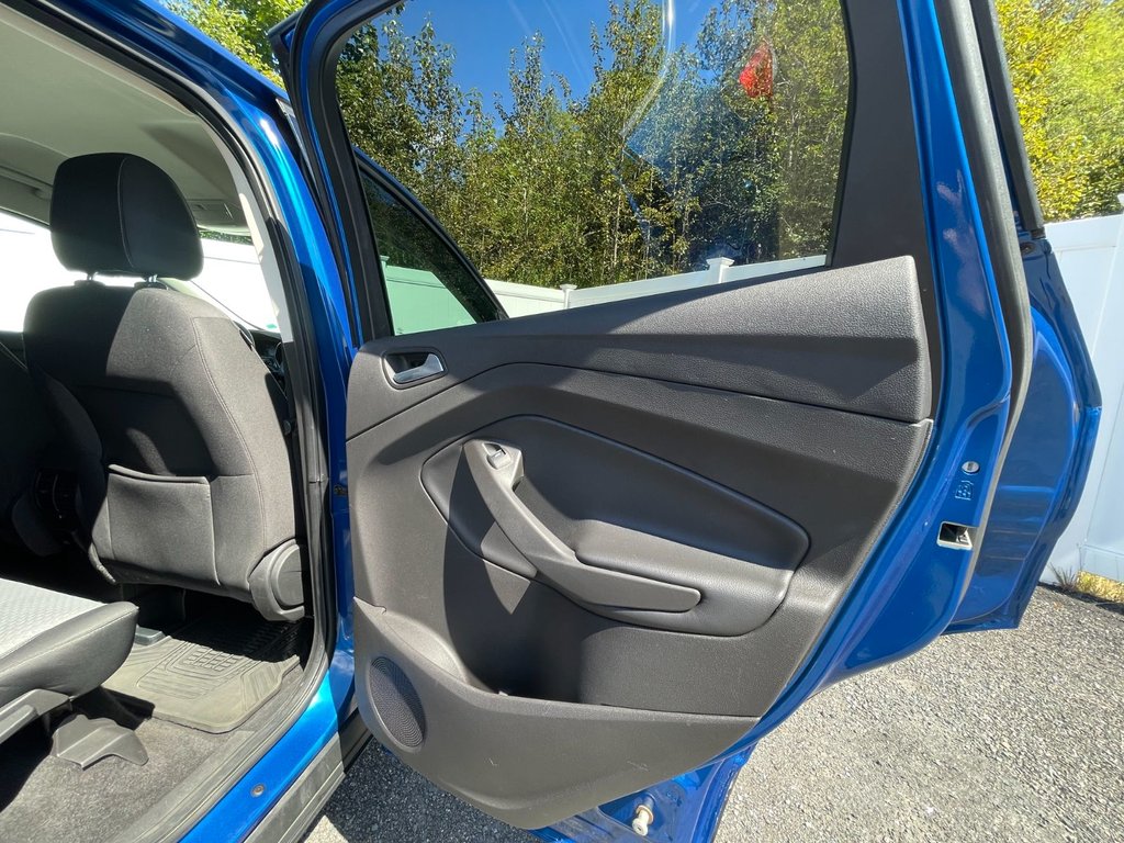 2017 Ford Escape SE | CAM | USB | HtdSeat in Saint John, New Brunswick - 32 - w1024h768px