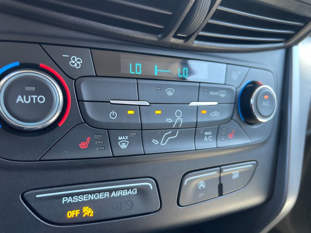 2017 Ford Escape SE | CAM | USB | HtdSeat in Saint John, New Brunswick - 22 - w1024h768px