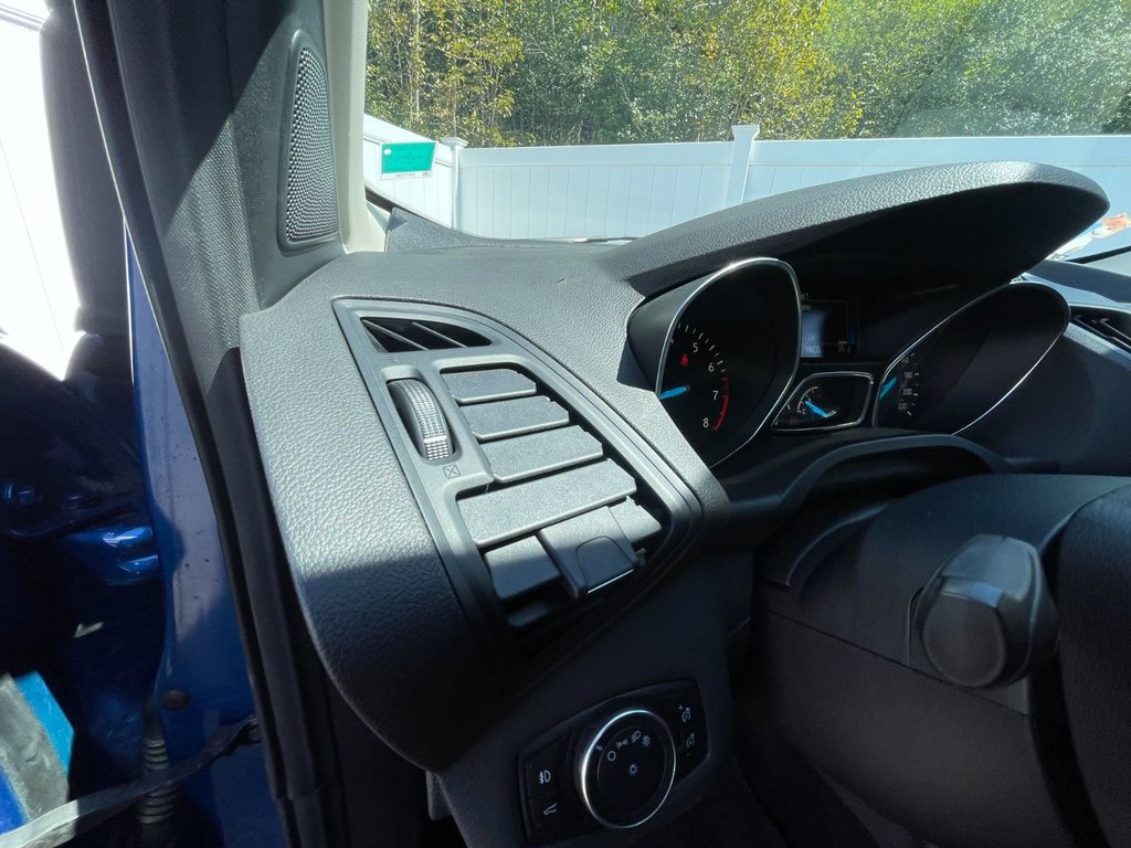 2017 Ford Escape SE | CAM | USB | HtdSeat in Saint John, New Brunswick - 12 - w1024h768px