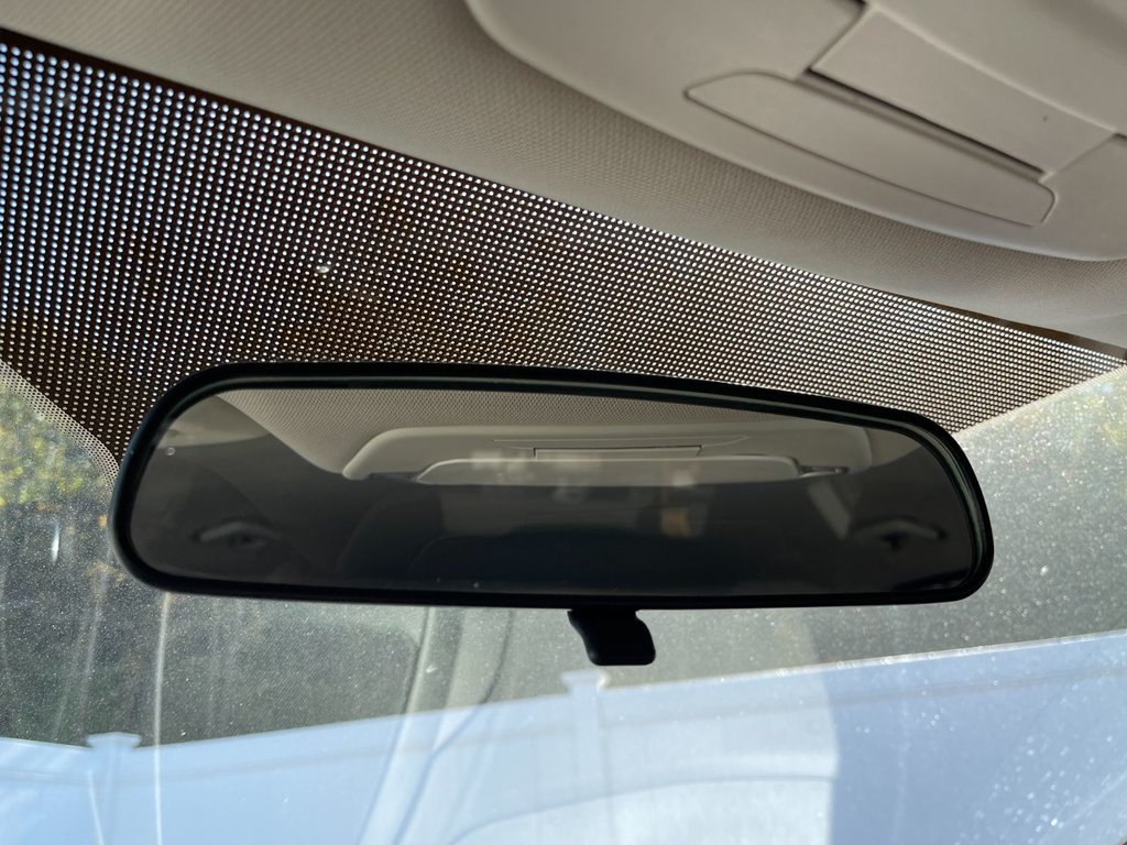 2019 Ford Escape SEL | Leather | Cam | USB | Htd Seats | in Saint John, New Brunswick - 27 - w1024h768px
