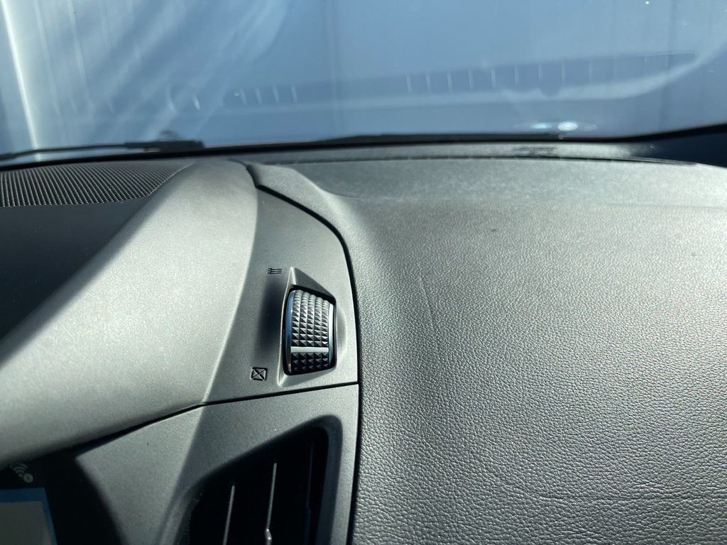 2019 Ford Escape SEL | Leather | Cam | USB | Htd Seats | in Saint John, New Brunswick - 30 - w1024h768px