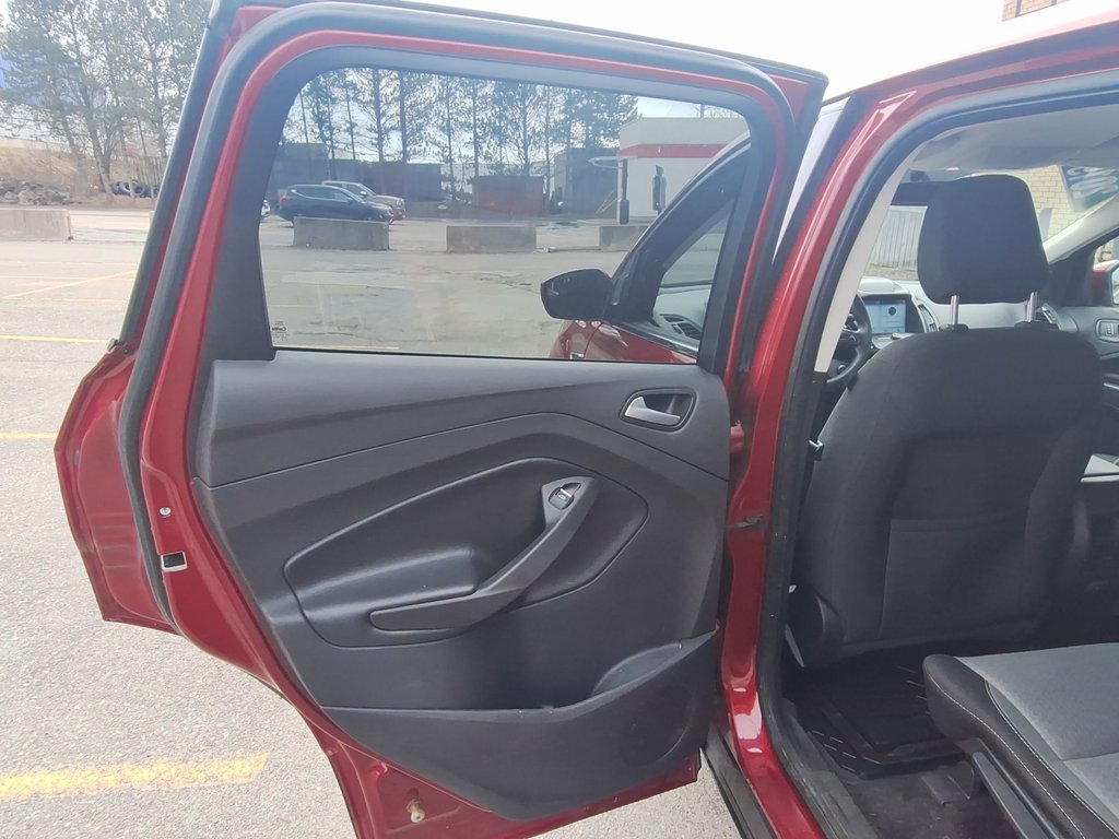 2019 Ford Escape SE | Cam | USB in Saint John, New Brunswick - 35 - w1024h768px