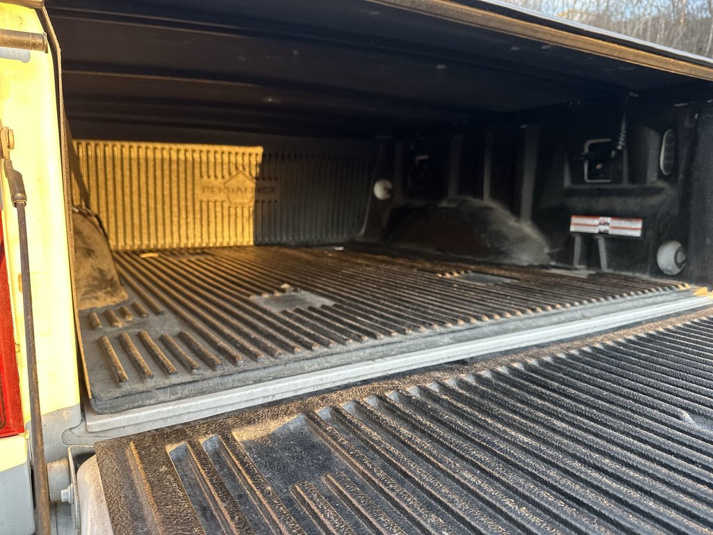 2017 Ford F-150 in Antigonish, Nova Scotia - 36 - w1024h768px