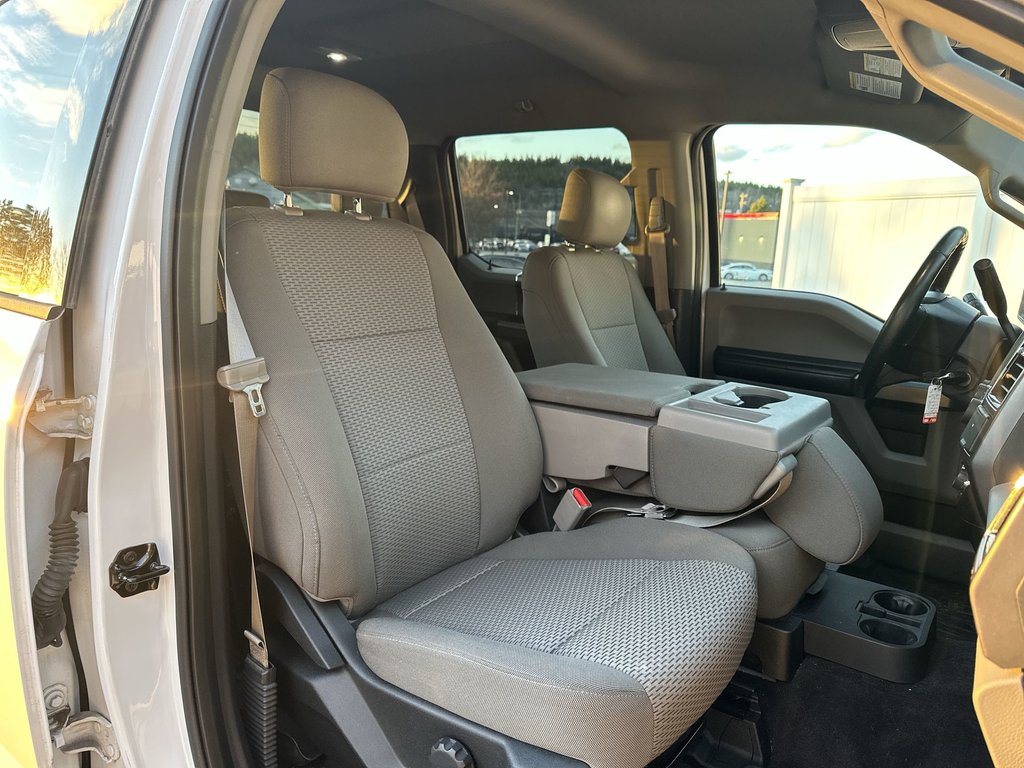 2017 Ford F-150 in Antigonish, Nova Scotia - 41 - w1024h768px