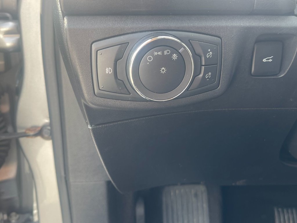 2020 Ford FUSION HYBRID Titanium | Leather | Roof | Nav | Warranty  2028 in Saint John, New Brunswick - 19 - w1024h768px