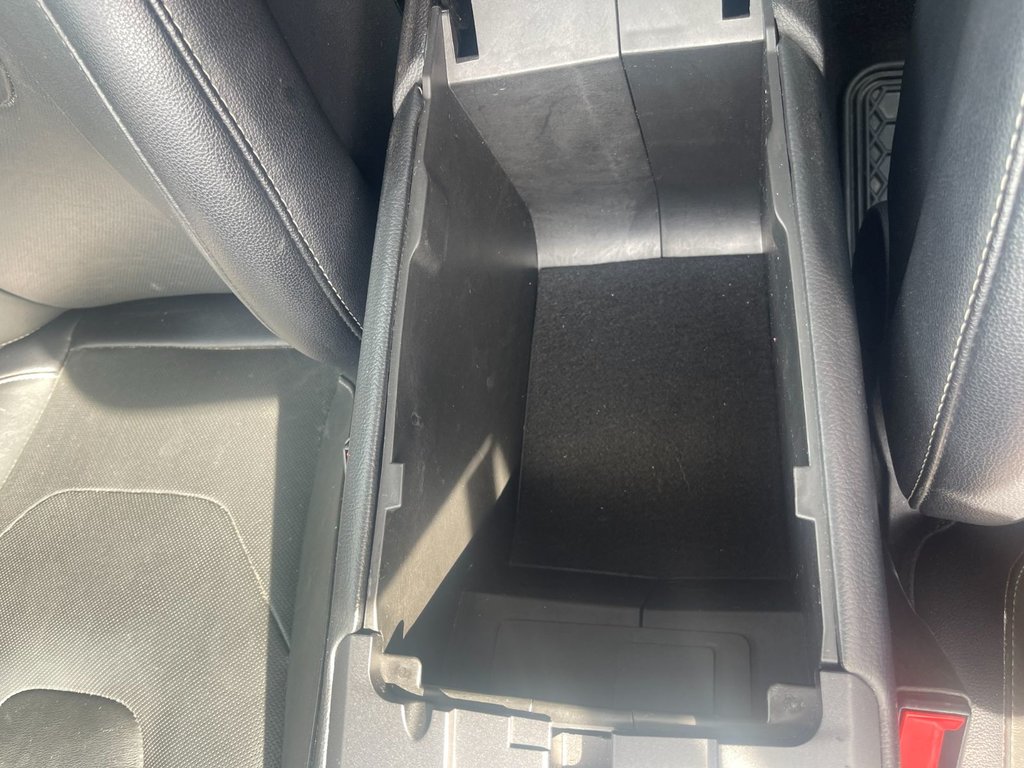 2020 Ford FUSION HYBRID Titanium | Leather | Roof | Nav | Warranty  2028 in Saint John, New Brunswick - 38 - w1024h768px