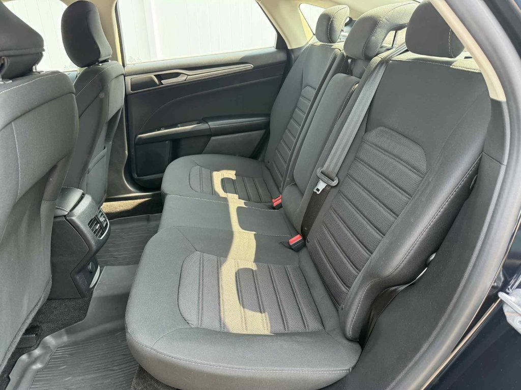 2020 Ford Fusion in Antigonish, Nova Scotia - 11 - w1024h768px